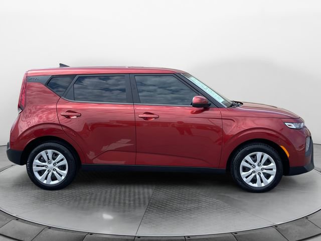 Used 2022 Kia Soul LX FWD image 6