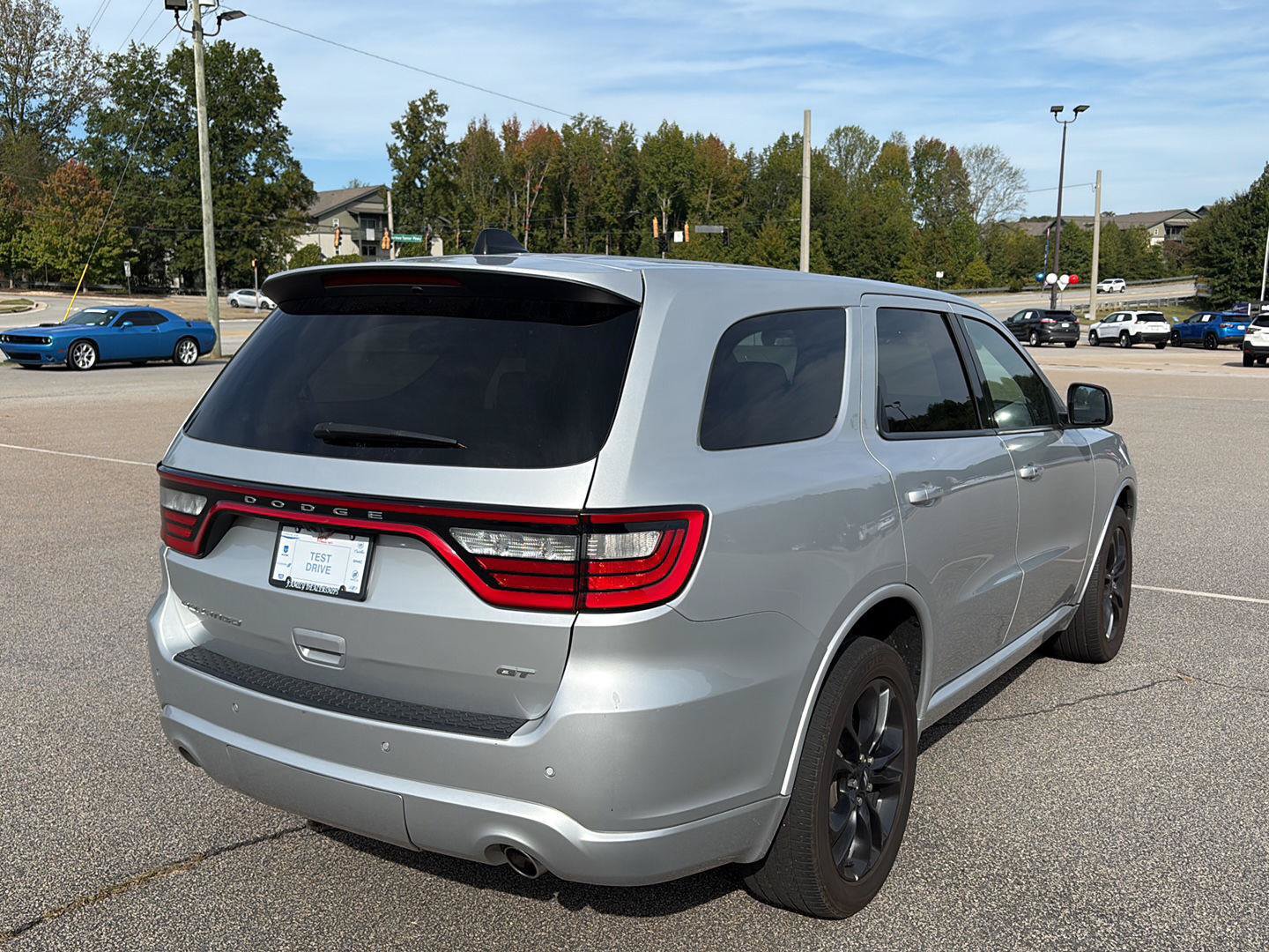 Used 2025 Dodge Durango GT AWD/4WD image 3
