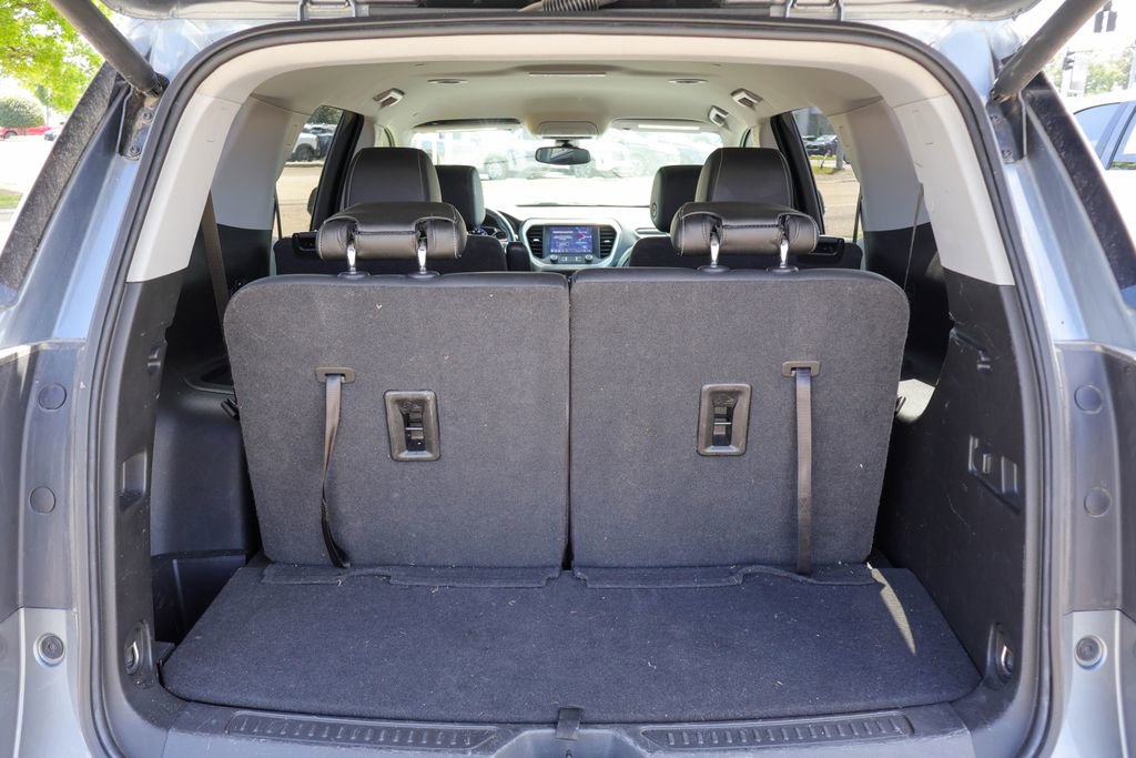 Used 2022 GMC Acadia SLT w/ Elevation Edition FWD image 26