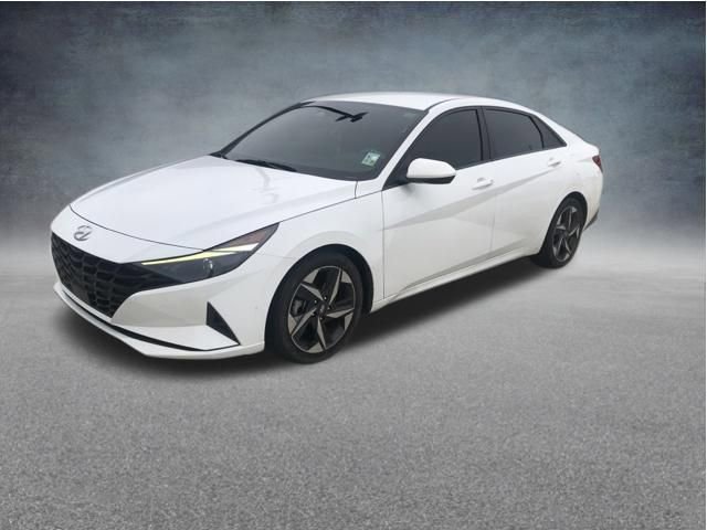 Used 2023 Hyundai Elantra SEL w/ Convenience Package FWD image 4