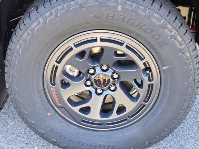 New 2026 Nissan Frontier PRO-4X w/ Tow Package image 10