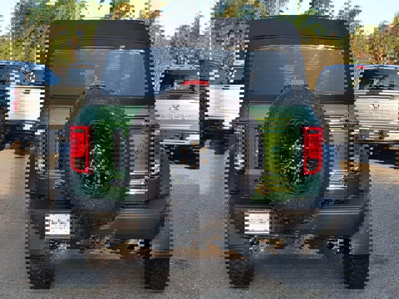 Used 2023 Ford Bronco Black Diamond image 6