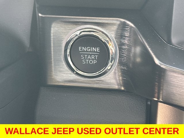 Used 2026 Ford F250 Lariat w/ Black Appearance Package AWD/4WD image 20