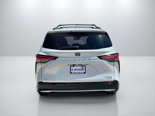 Certified 2024 Toyota Sienna Platinum AWD/4WD image 6