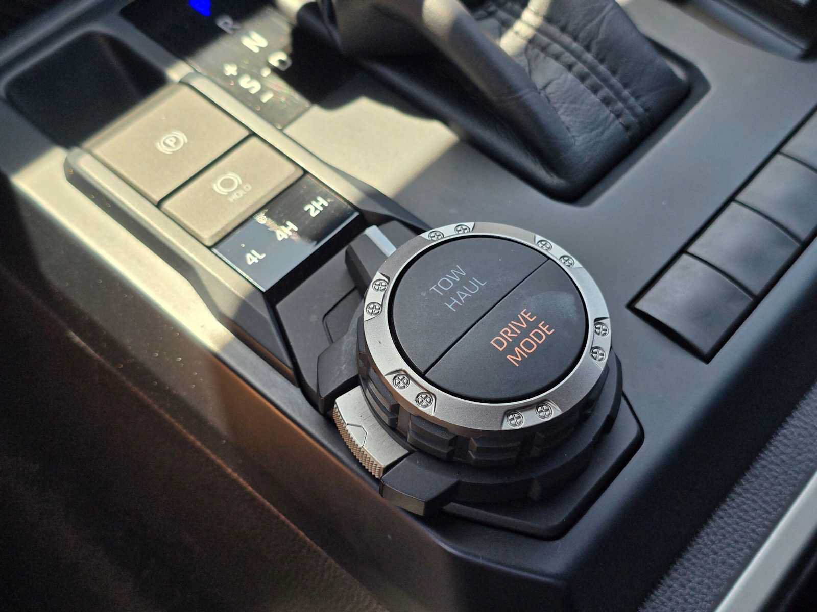 Certified 2025 Toyota Tacoma TRD Sport AWD/4WD image 29