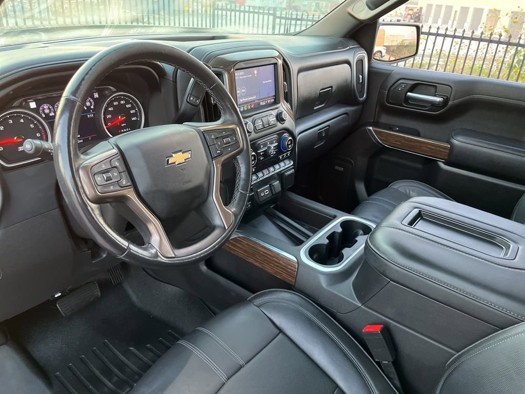 Used 2022 Chevrolet Silverado 1500 High Country w/ Safety Package II image 21