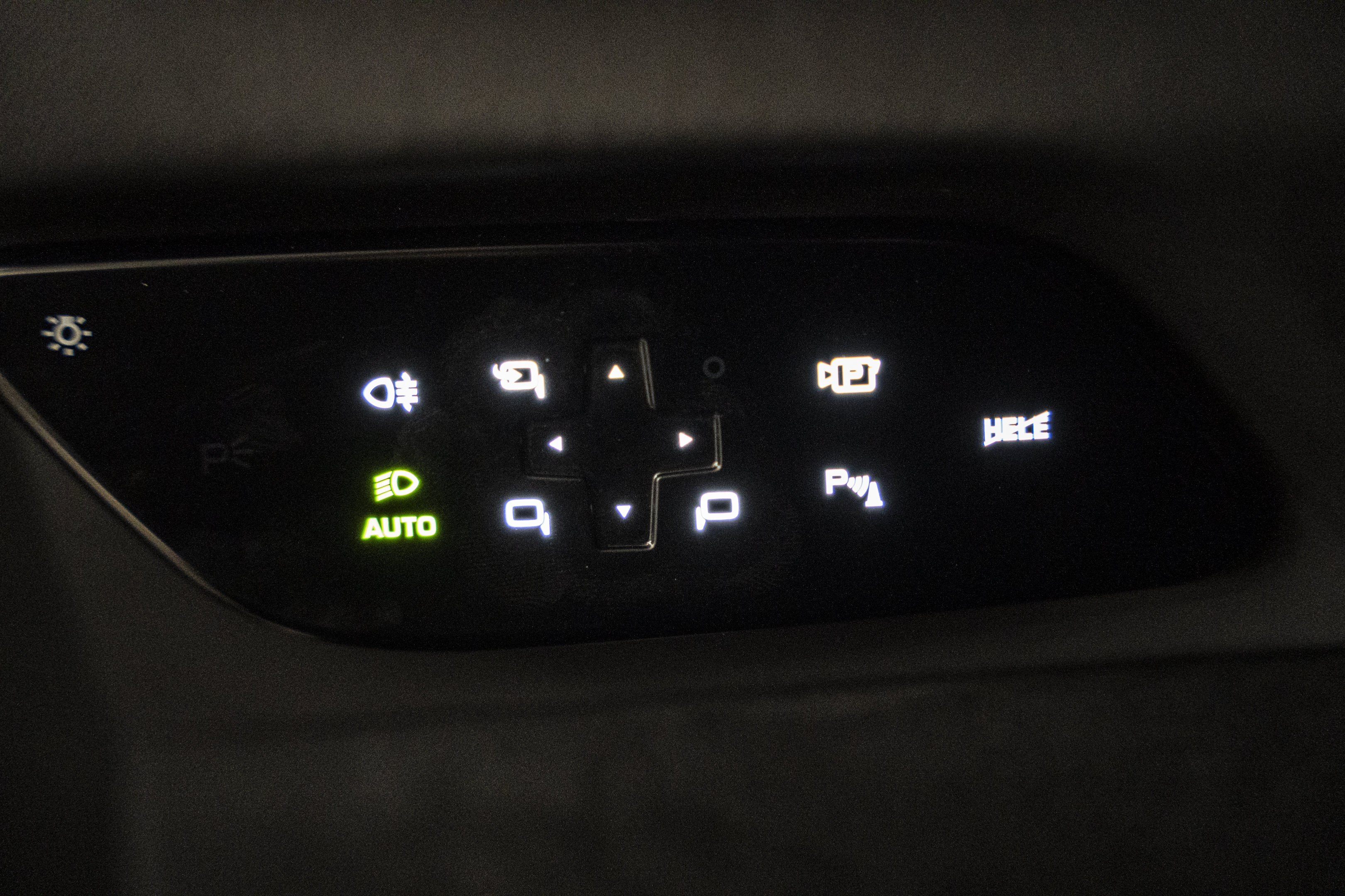 Certified 2024 Ferrari Purosangue AWD/4WD image 43