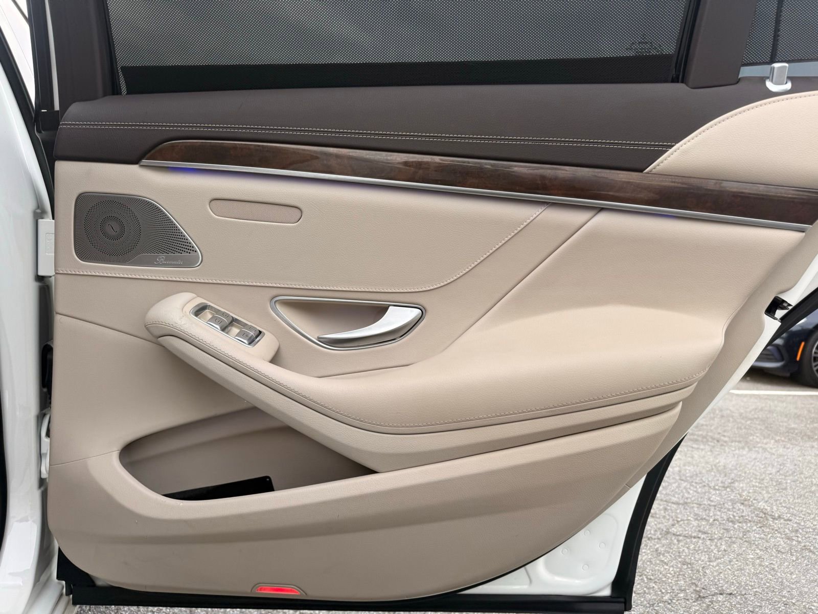 Used 2017 Mercedes-Benz S 550 Sedan image 27