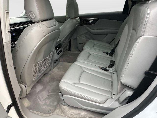 Used 2019 Audi Q7 3.0T Premium Plus AWD/4WD image 13