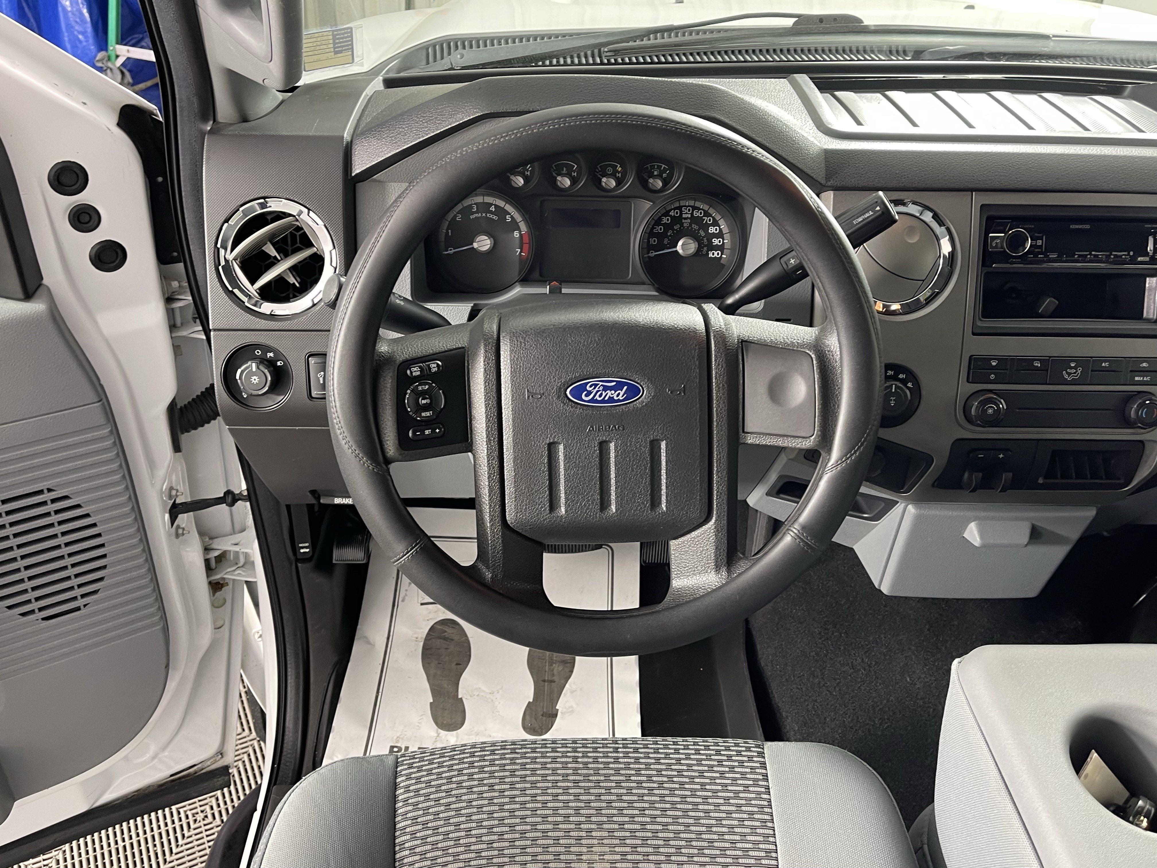 Used 2012 Ford F250 XLT AWD/4WD image 13
