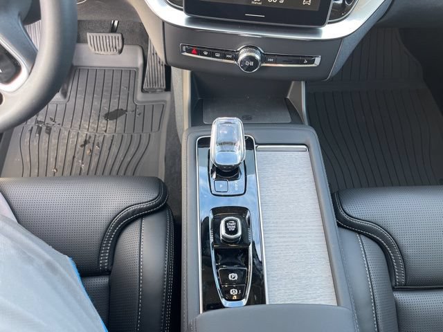 New 2026 Volvo XC90 B6 Ultra w/ Protection Package AWD/4WD image 17