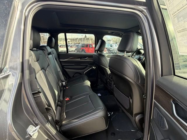 New 2026 Jeep Grand Cherokee Limited image 34