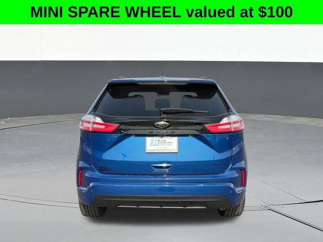 Used 2024 Ford Edge SE w/ Black Appearance Package image 6