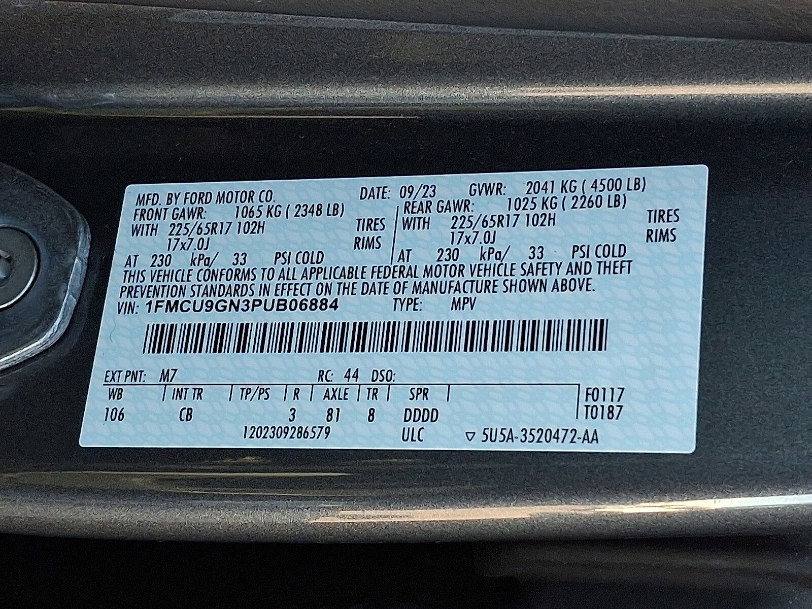 Certified 2023 Ford Escape Active AWD/4WD image 25