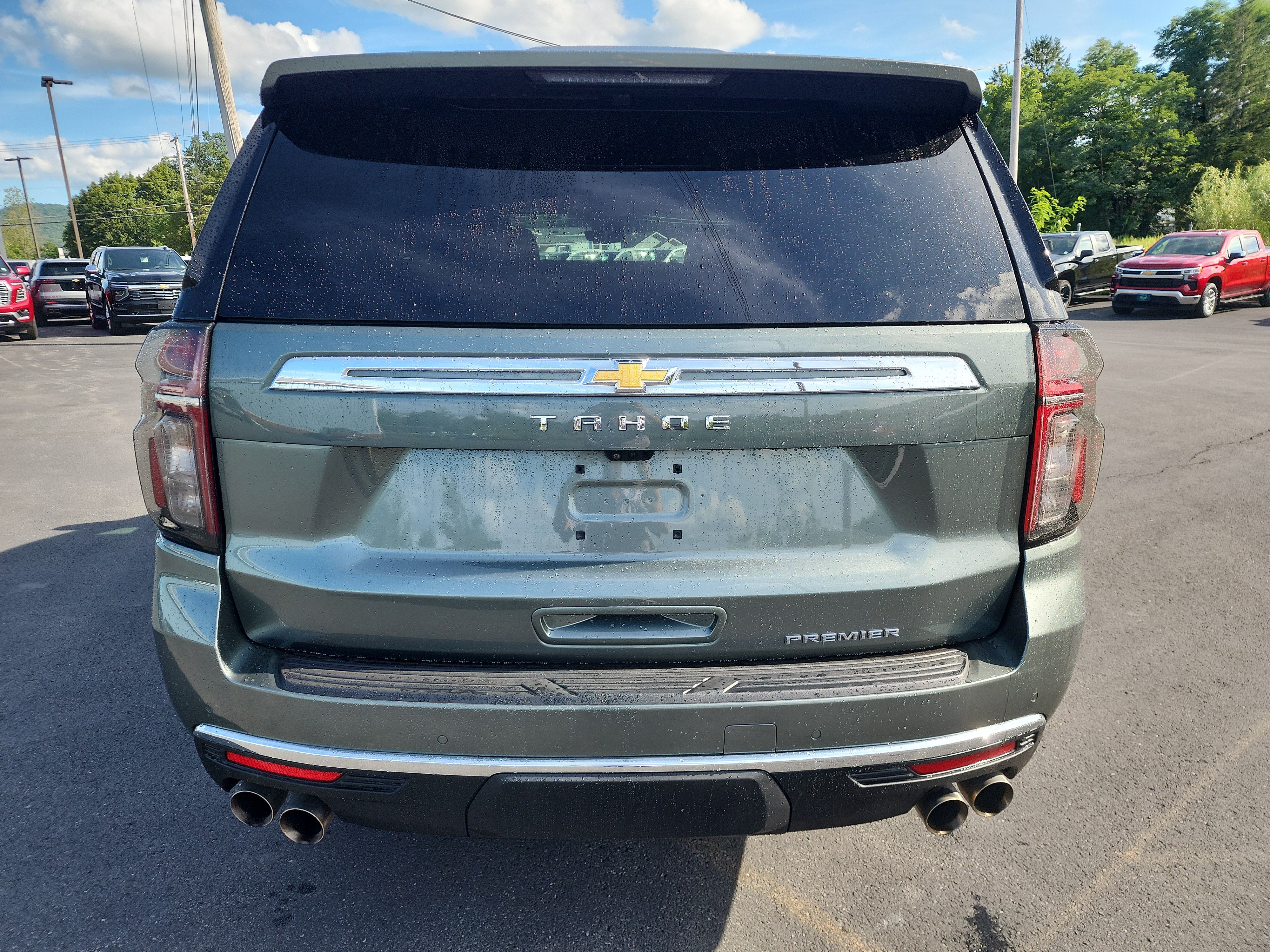 Certified 2024 Chevrolet Tahoe Premier w/ Premium Package AWD/4WD image 7
