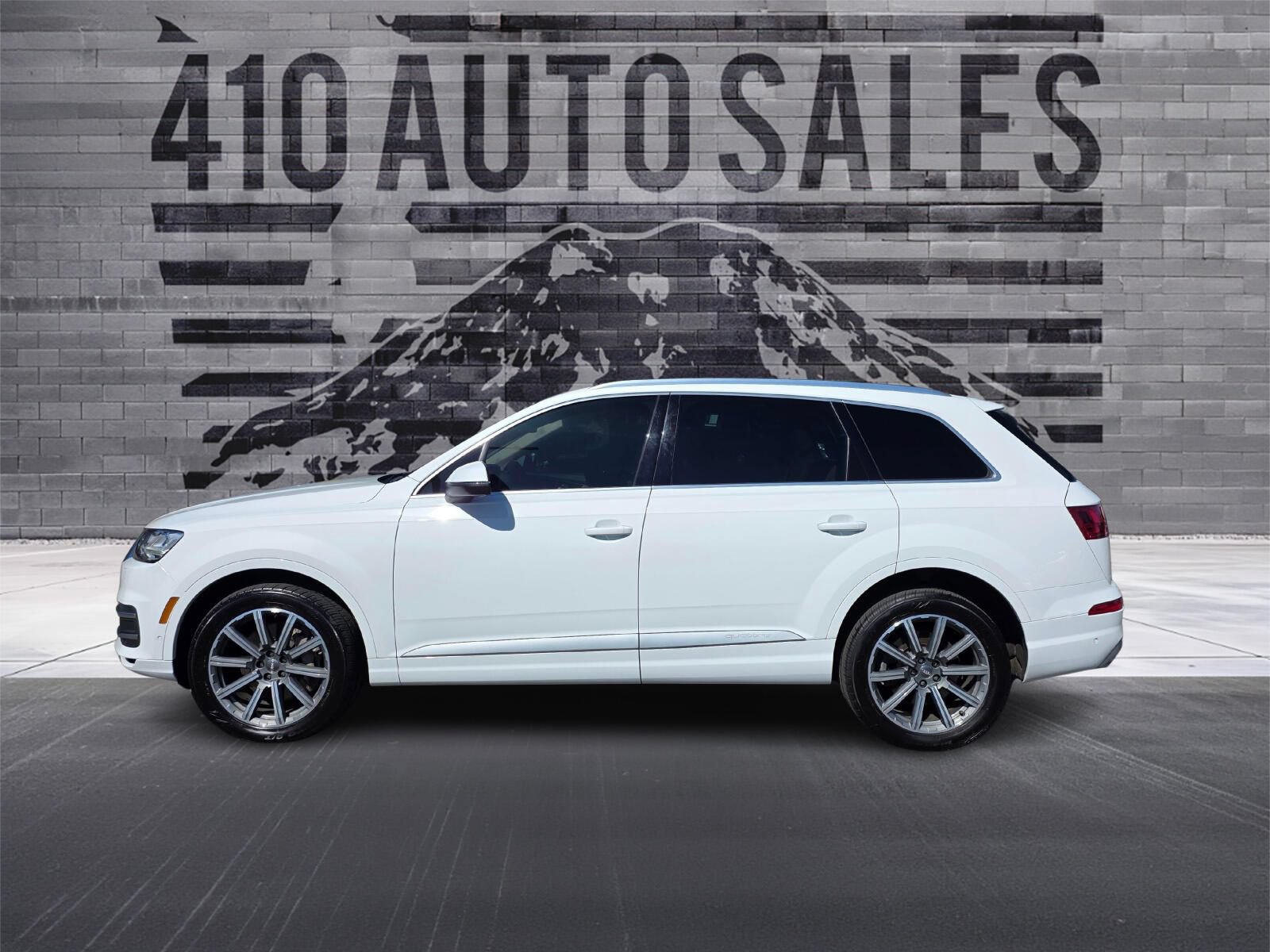 Used 2019 Audi Q7 3.0T Premium Plus w/ Premium Plus Package AWD/4WD image 7