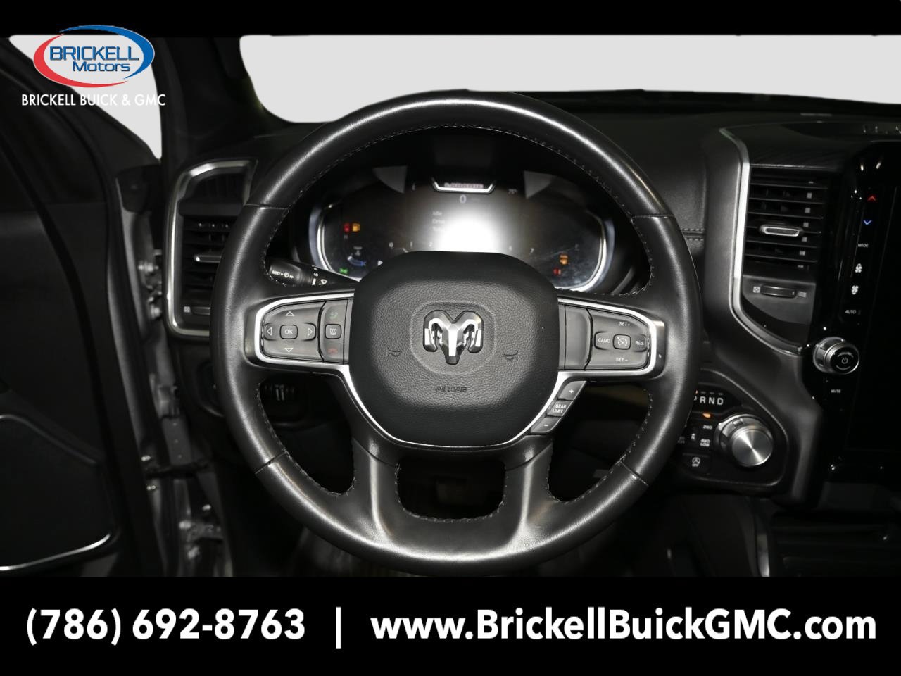 Used 2024 RAM 1500 Laramie AWD/4WD image 36