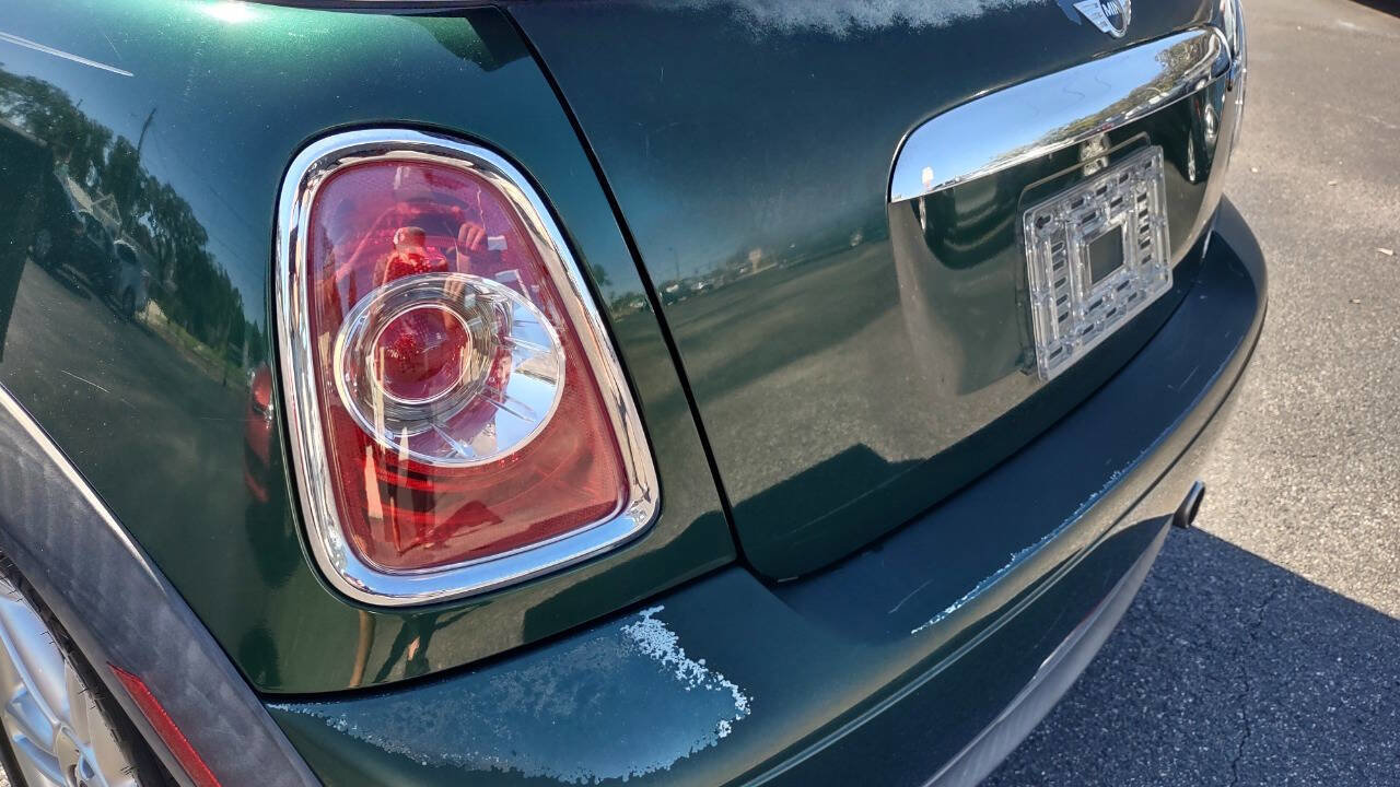Used 2011 MINI Cooper Convertible image 30