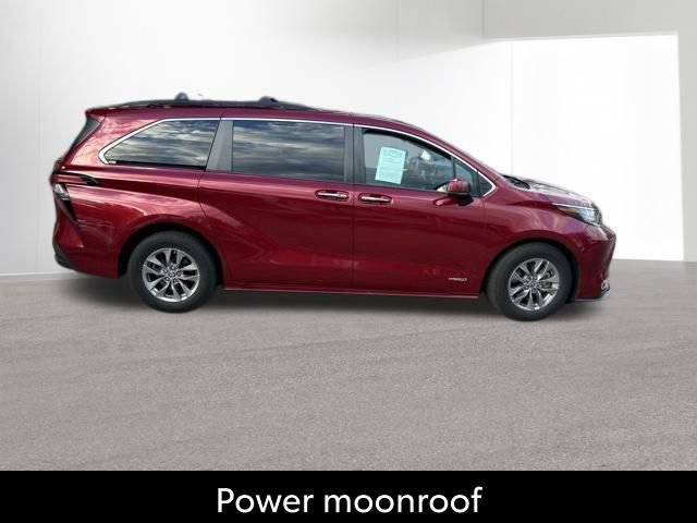 Certified 2021 Toyota Sienna XLE w/ XLE Plus Package FWD image 11
