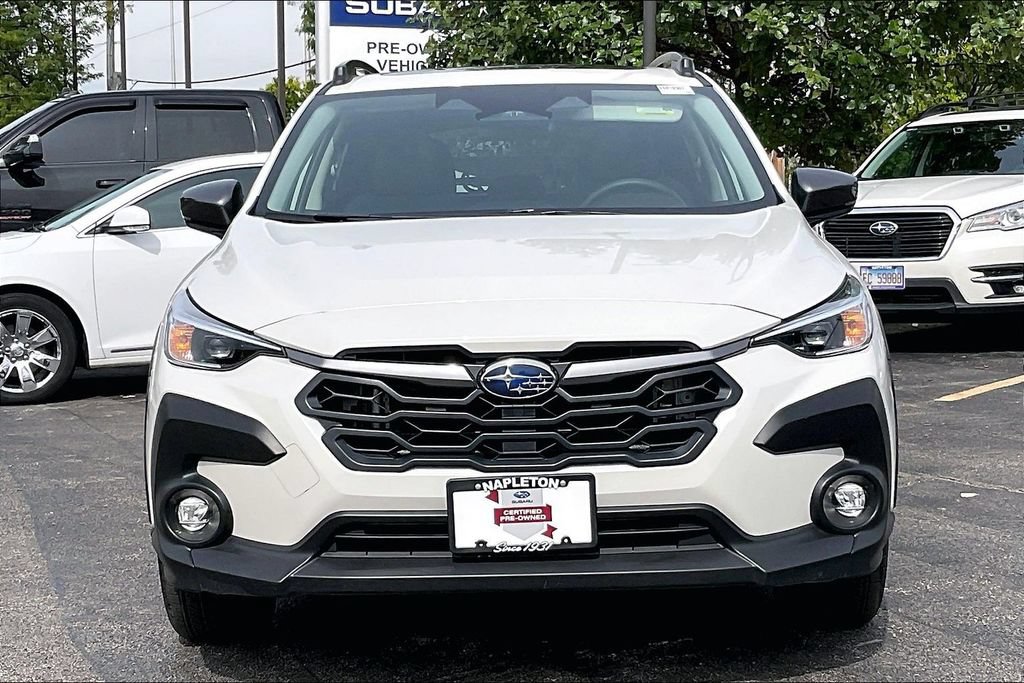 Used 2025 Subaru Crosstrek 2.5i Premium AWD/4WD image 2