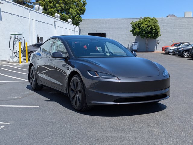 Used 2025 Tesla Model 3 Long Range RWD image 3