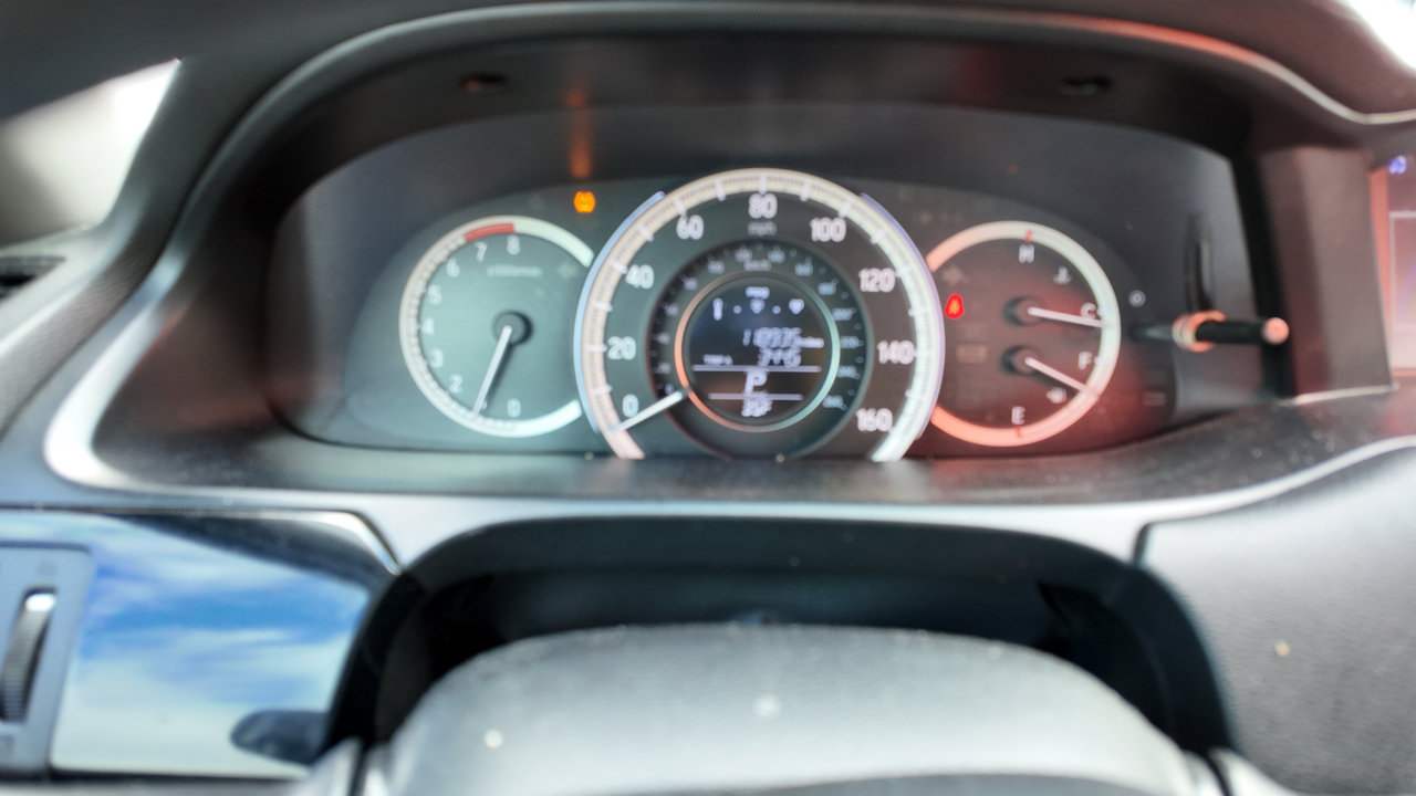 Used 2017 Honda Accord LX image 10