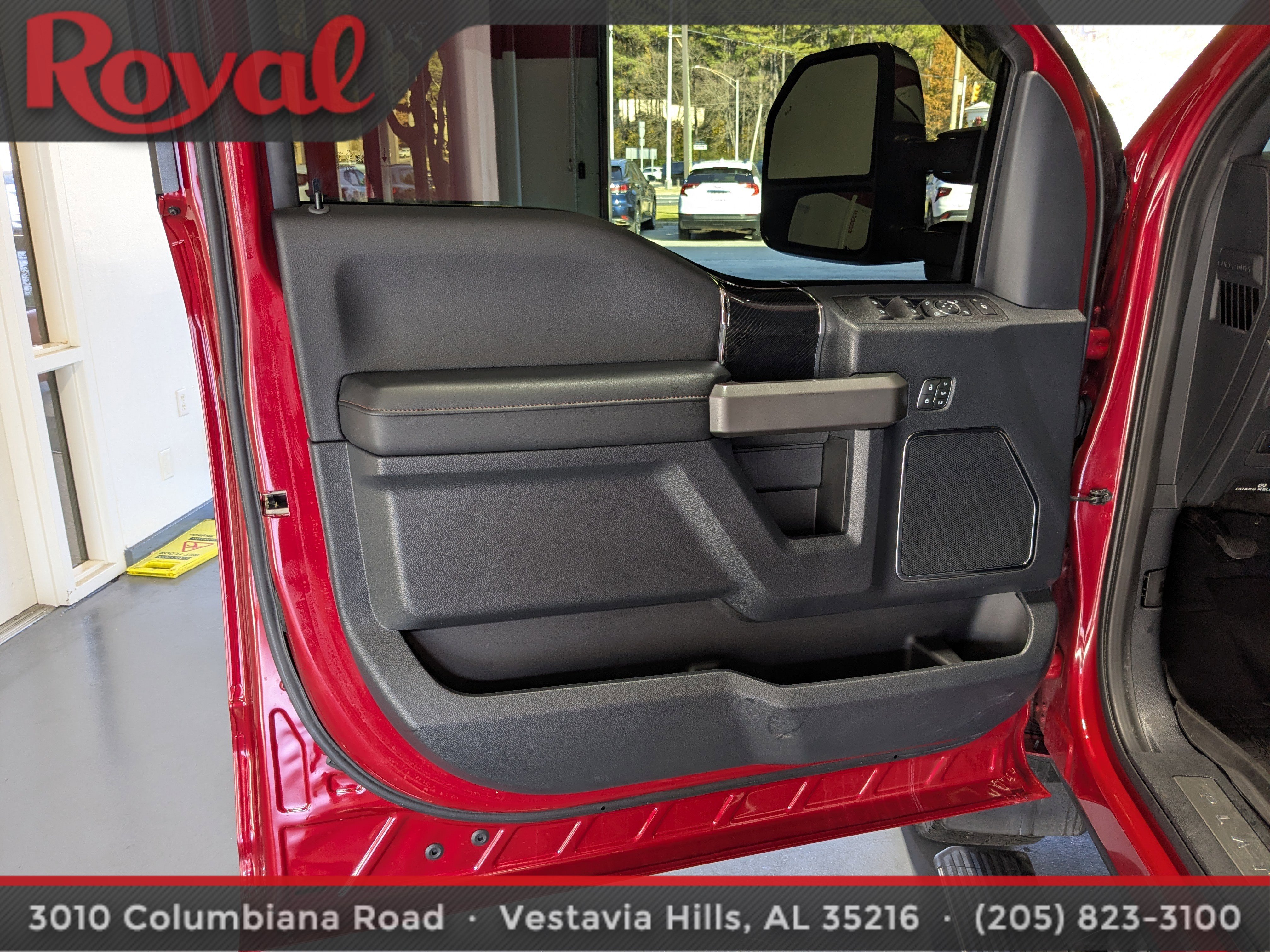 Used 2022 Ford F250 Platinum image 15