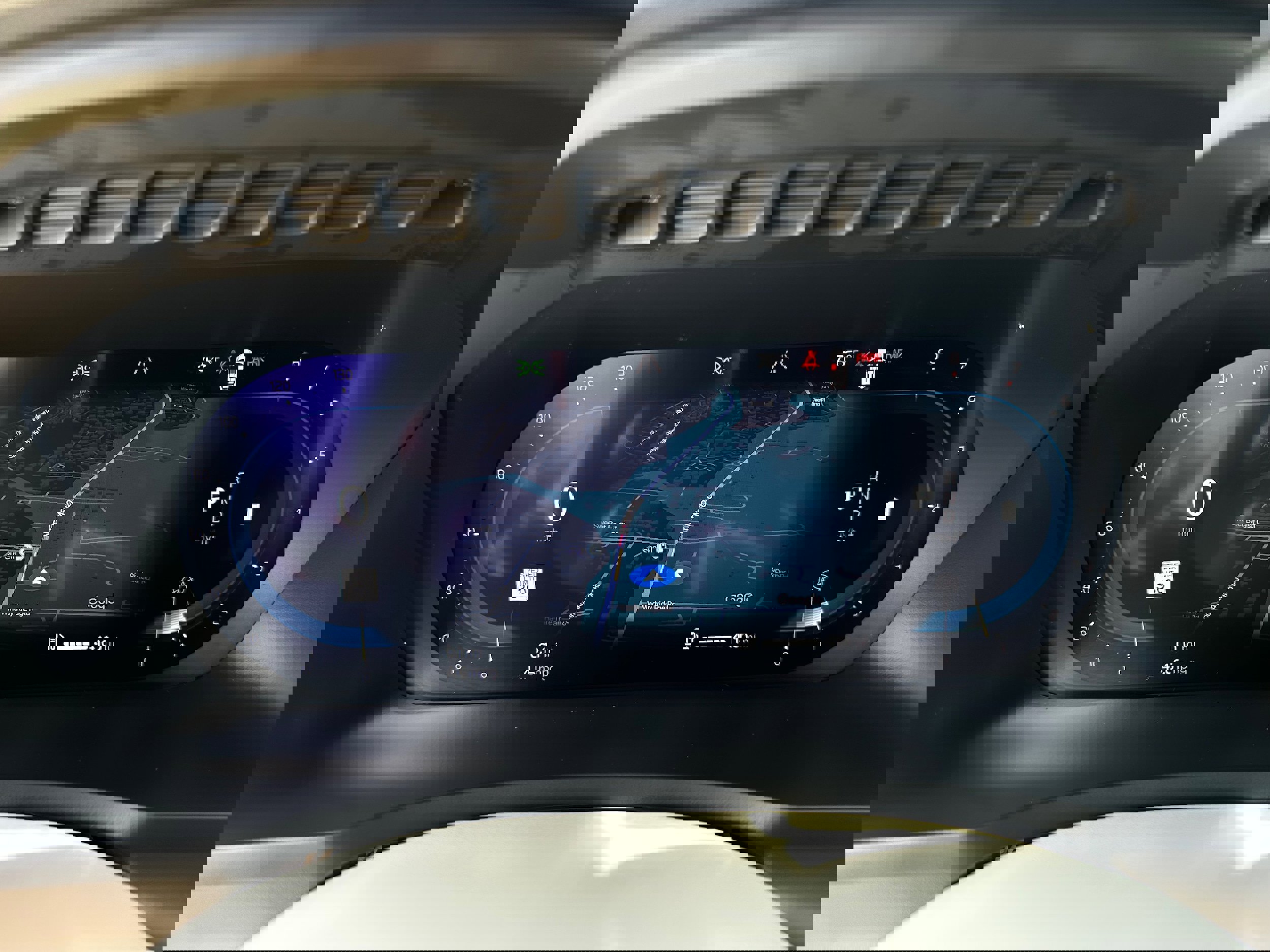 Certified 2023 Volvo XC90 B6 Ultimate image 18