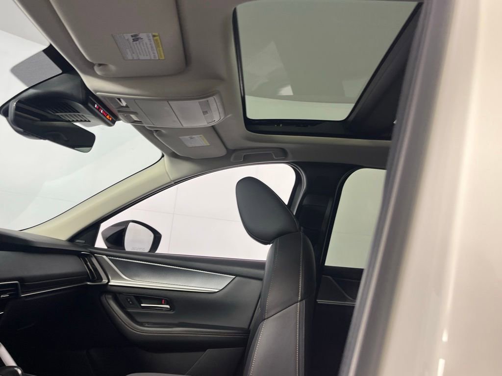 Used 2025 MAZDA CX-90 Plug-In Hybrid w/Premium Sport image 22