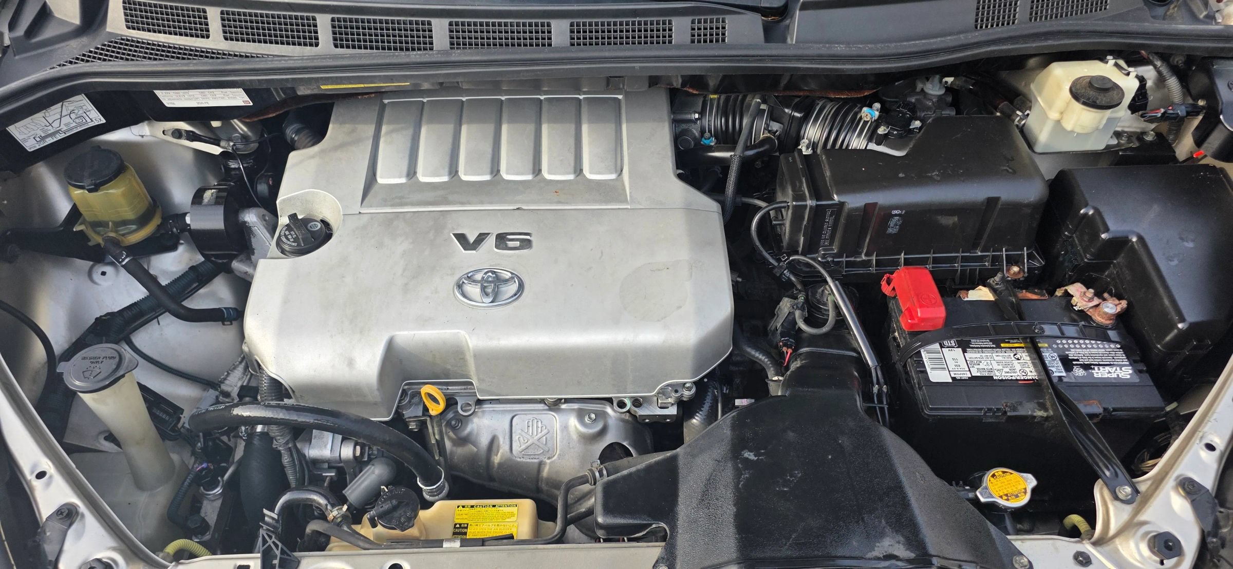 Used 2010 Toyota Sienna CE FWD image 8