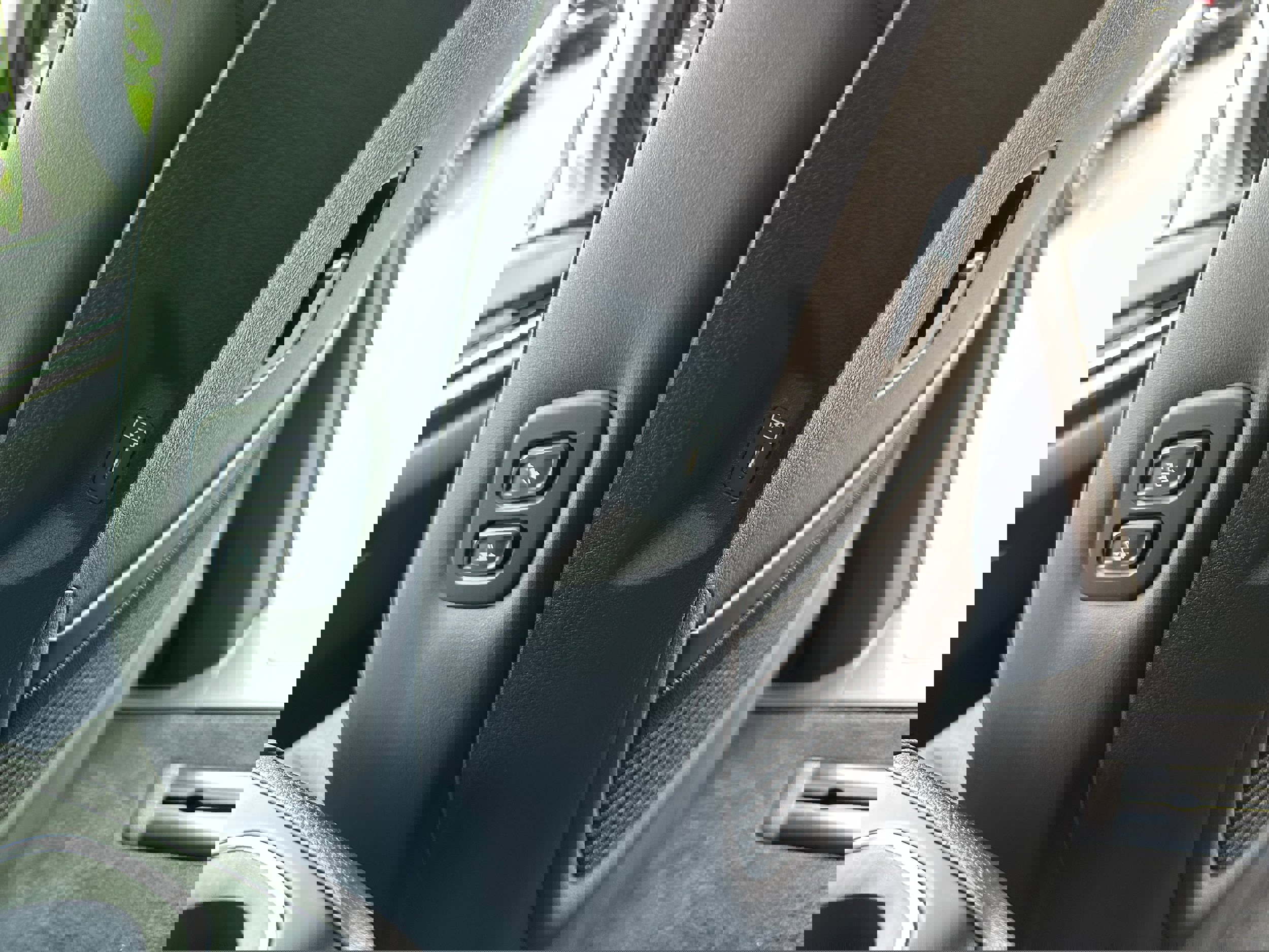 New 2026 Kia Carnival SX w/ SX Dark Edition Package image 27