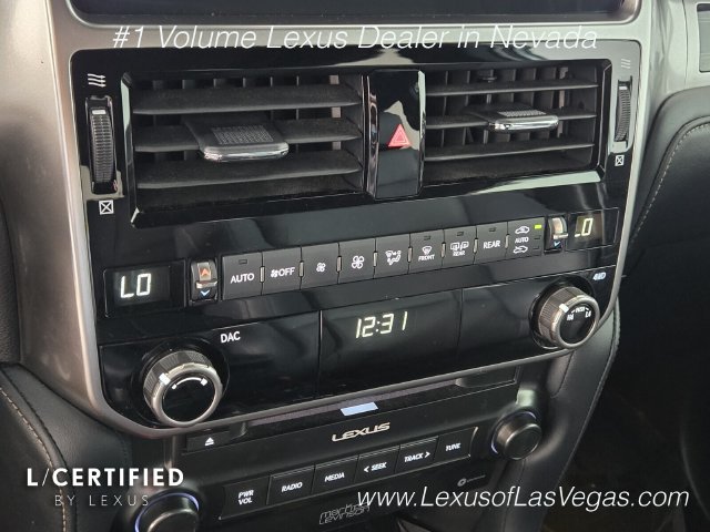 Used 2023 Lexus GX 460 Premium w/ Accessory Package AWD/4WD image 36