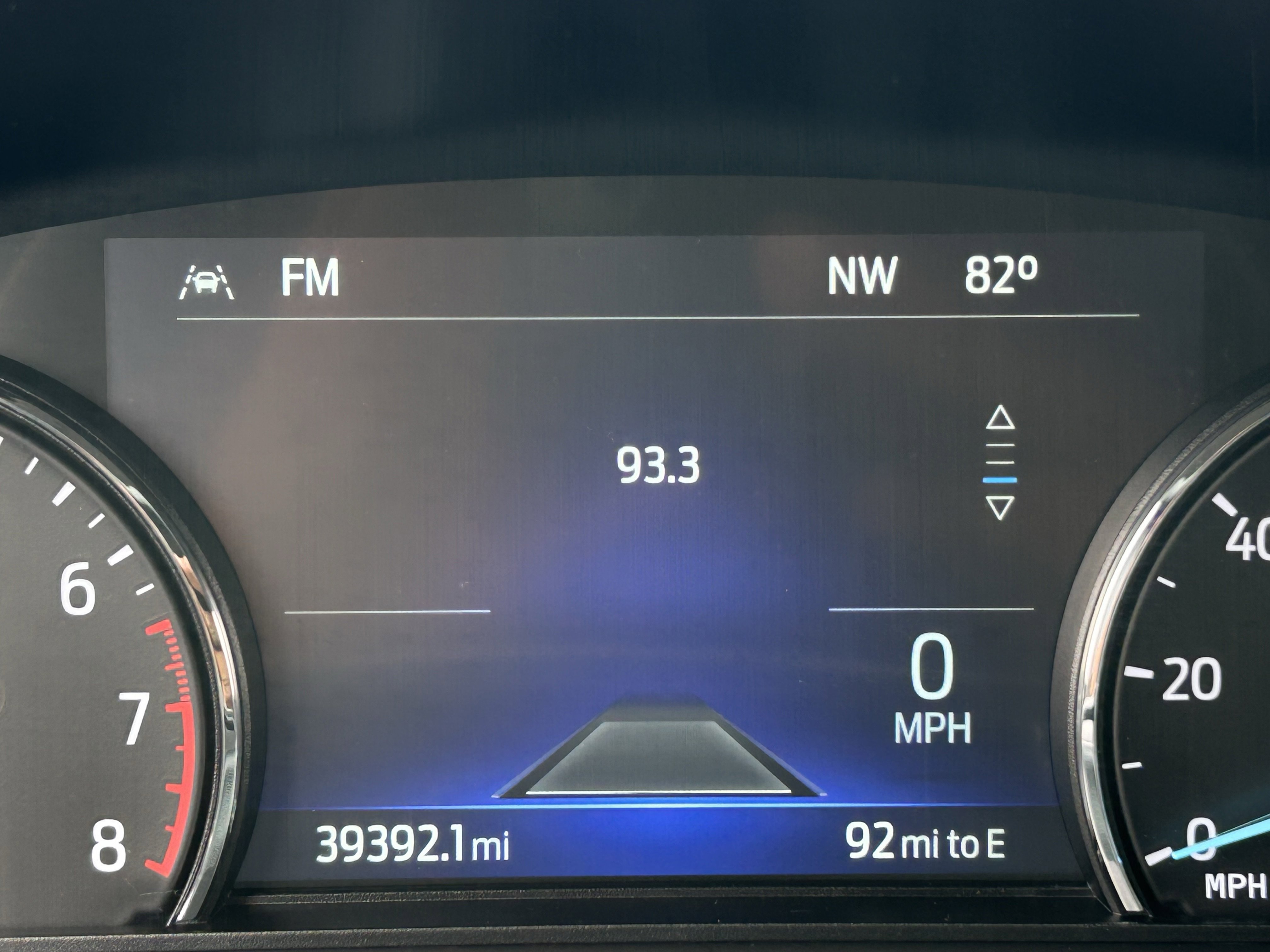 Used 2022 Ford Explorer XLT w/ Equipment Group 202A image 33