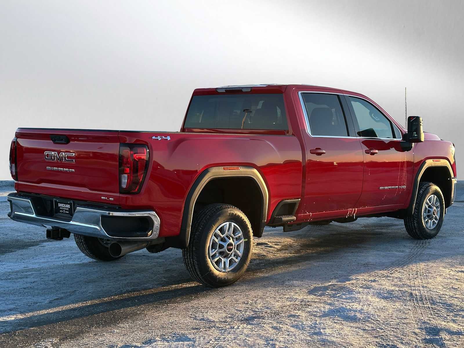 New 2026 GMC Sierra 2500 SLE w/ SLE Convenience Package image 3