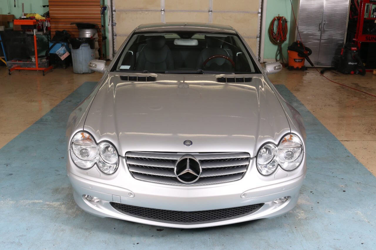 Used 2005 Mercedes-Benz SL 600 image 4