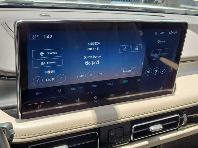 Certified 2022 Lincoln Nautilus FWD w/ Premium Package image 22