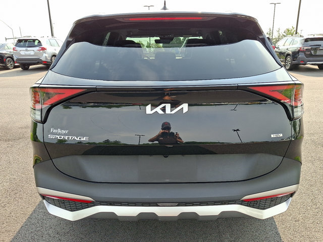 Used 2023 Kia Sportage EX w/ EX Premium Package AWD/4WD image 6