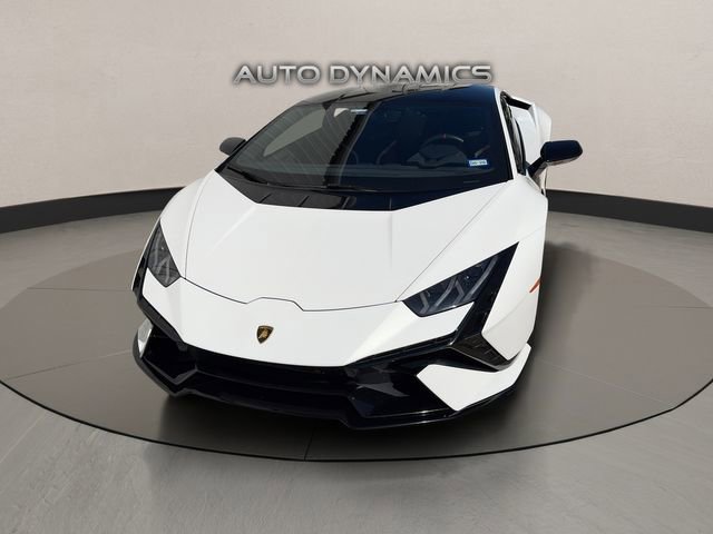 Used 2023 Lamborghini Huracan Tecnica image 2