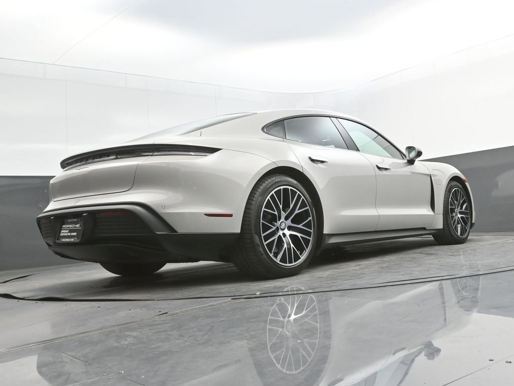 Certified 2023 Porsche Taycan image 26