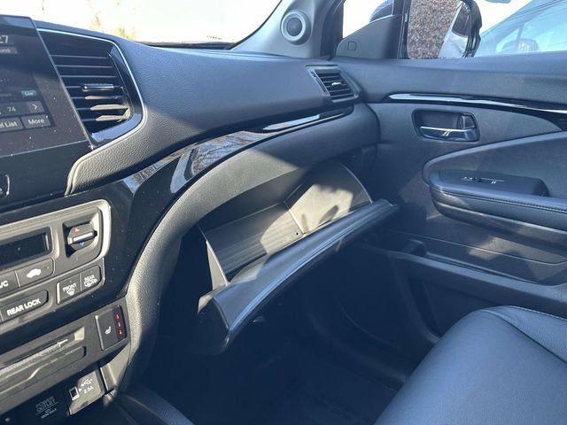 Certified 2022 Honda Pilot Touring image 18