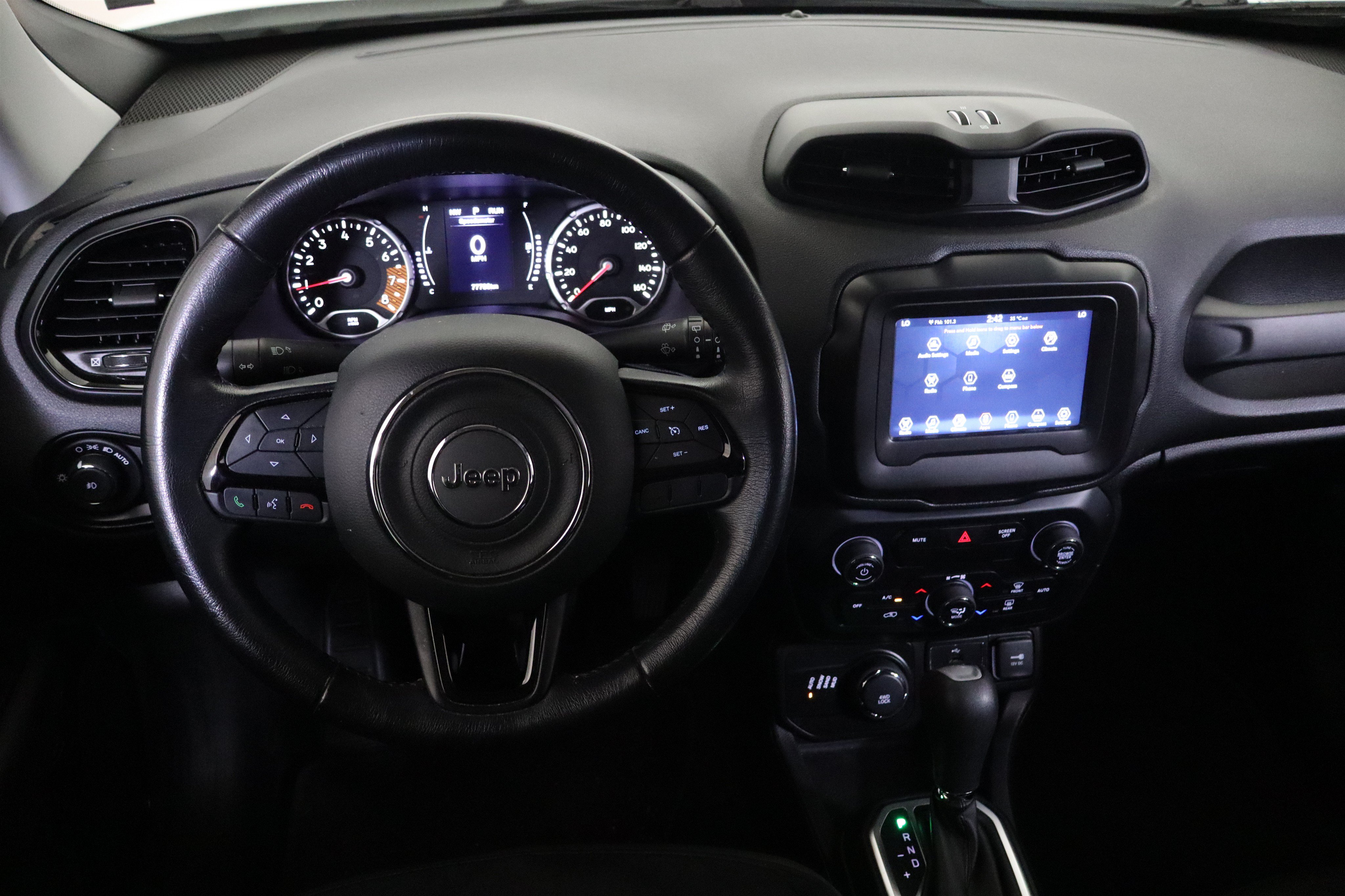 Used 2020 Jeep Renegade Altitude AWD/4WD image 15