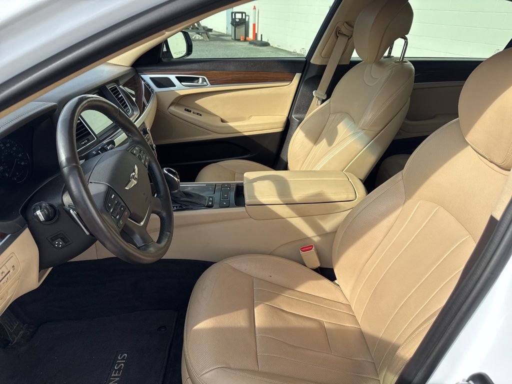 Used 2017 Genesis G80 3.8 image 21