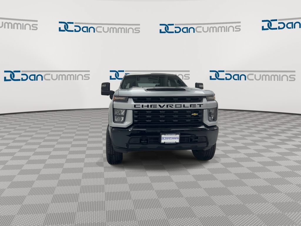 Used 2023 Chevrolet Silverado 2500 Custom w/ Custom Convenience Package AWD/4WD image 3