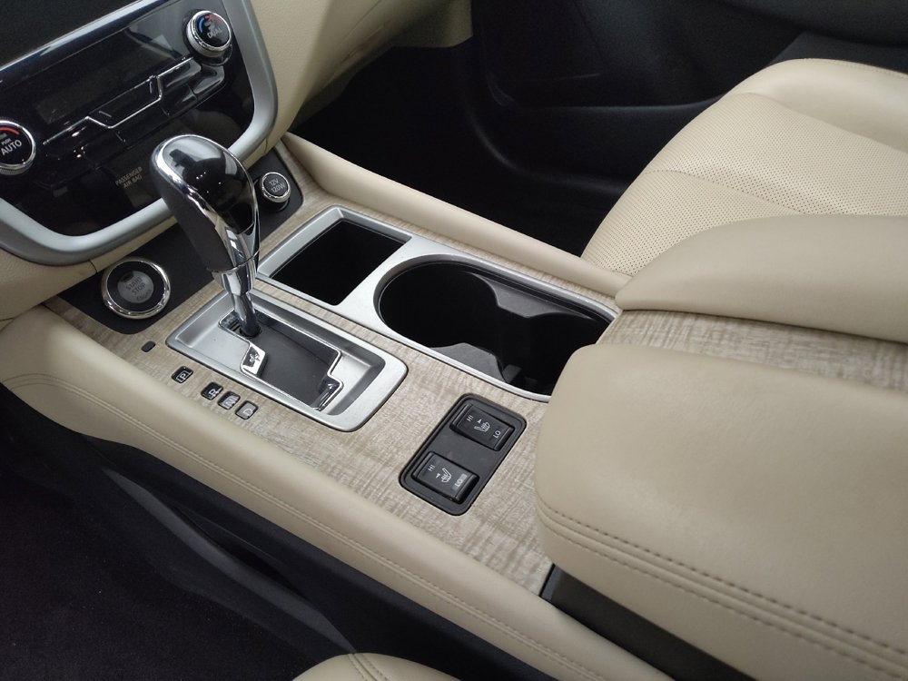 Used 2020 Nissan Murano SL image 26