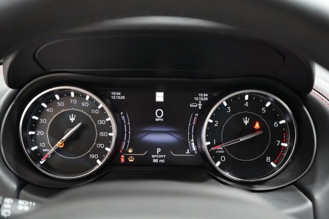 Used 2024 Maserati Levante Modena Ultima image 23