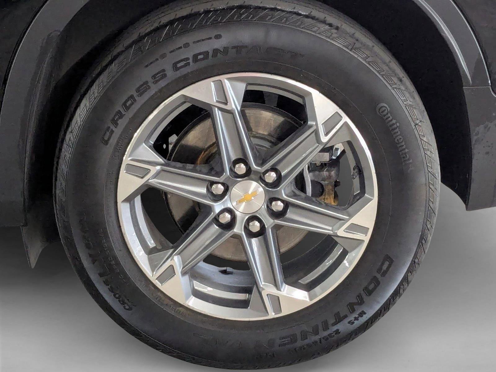 Used 2023 Chevrolet Blazer LT FWD image 23