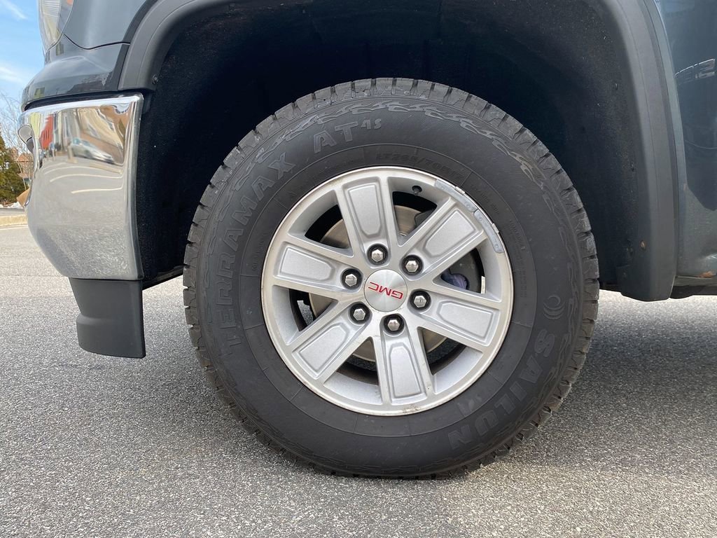 Used 2017 GMC Sierra 1500 SLE w/ SLE Value Package image 31