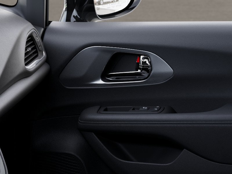 New 2026 Chrysler Voyager LX image 28