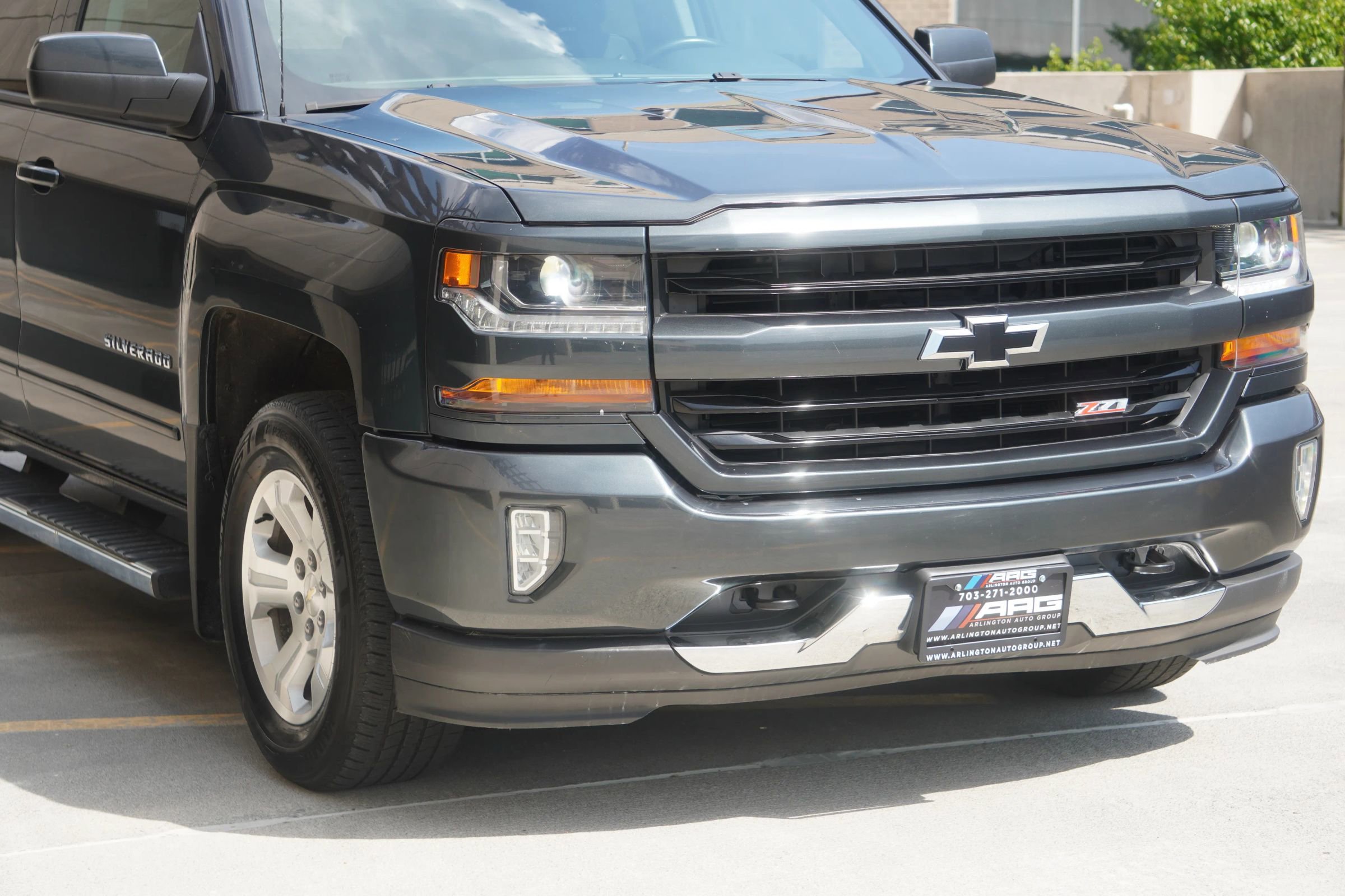 Used 2017 Chevrolet Silverado 1500 LT w/ All Star Edition AWD/4WD image 25
