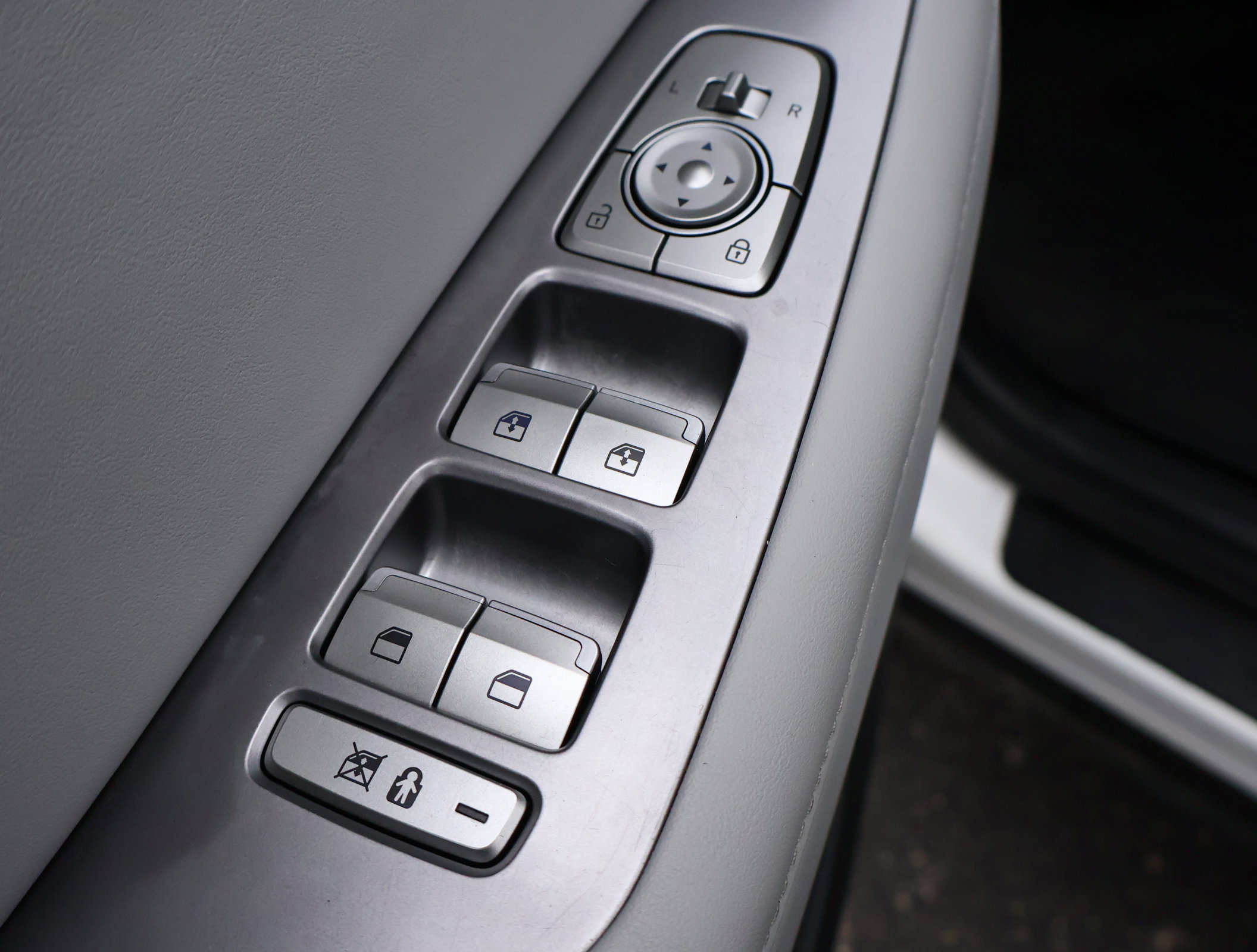 Used 2023 Hyundai Palisade SEL w/ Premium Package AWD/4WD image 8